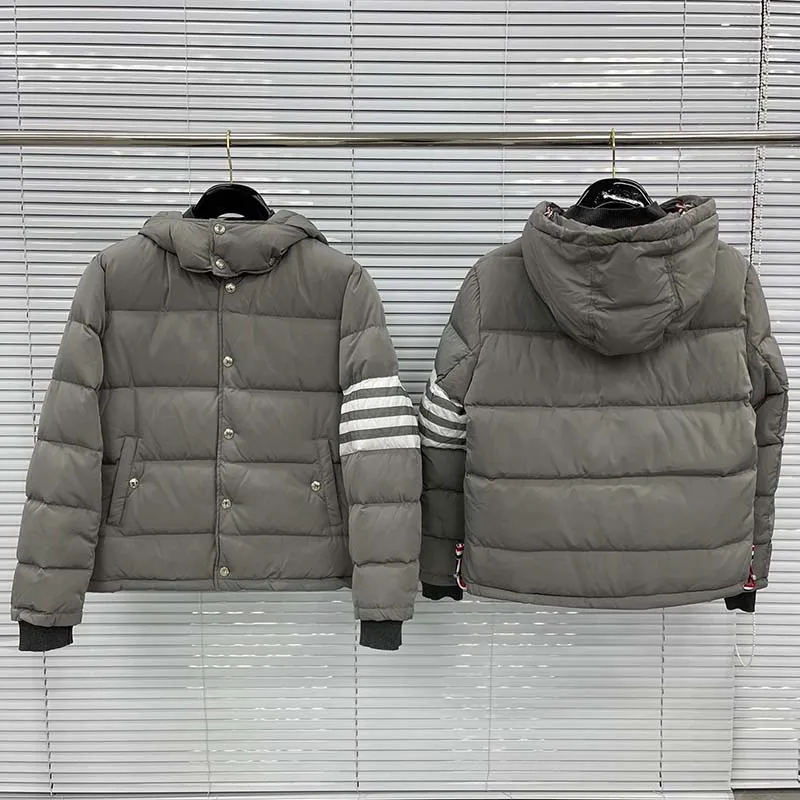 Men's White Duck Down Jacket Warm Hooded Grey Causal Business Women Jacket Coat Fashion Brand Classic Design Winter Outdoor Coat