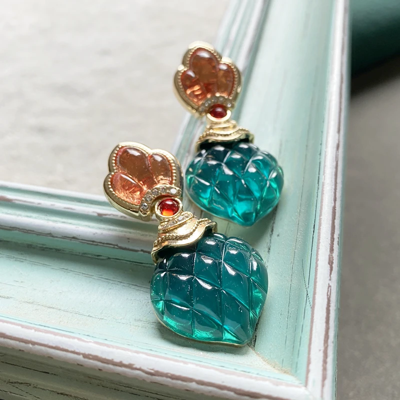 

Fashion retro personality senior sense ear stud without piercing ear clip