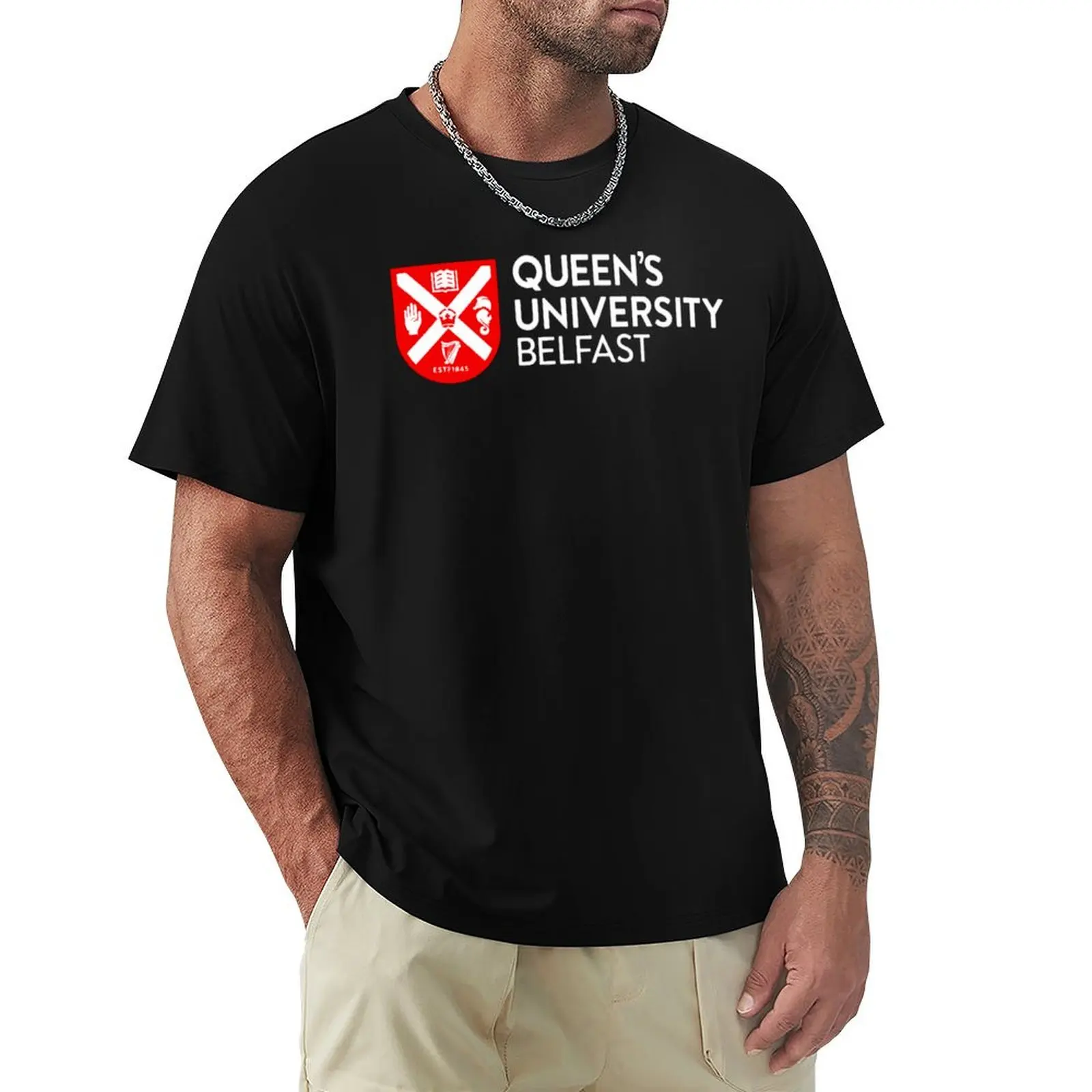 Фото Футболка Queens University Belfast, большой размер, короткий рукав, повседневный топ №1