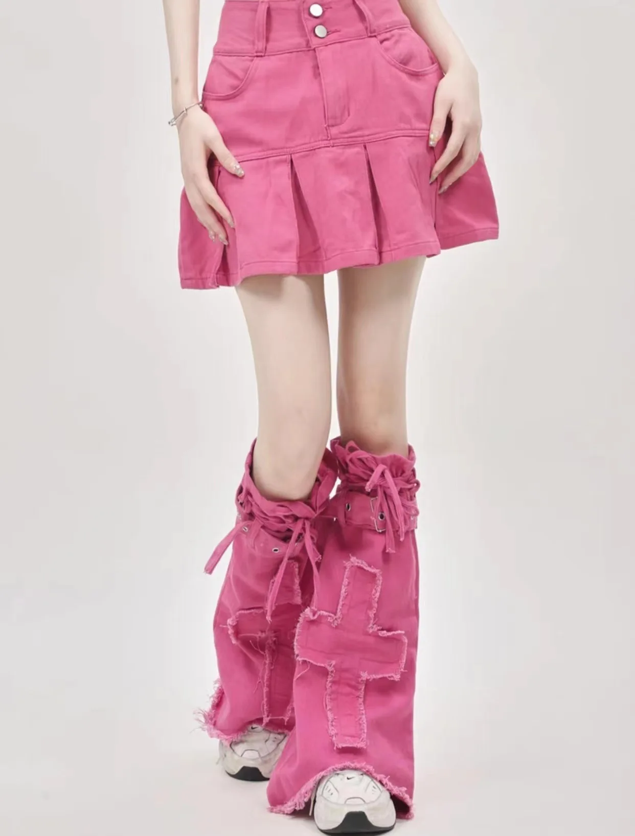 

Женские популярные модные дизайнерские носки с перекрестными ремешками из микророга, ковбойские носки с ворсом для женщин, носки средней длины y2k