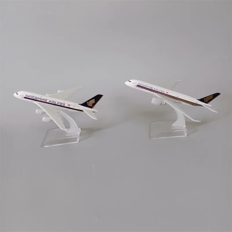 

16cm Air Singapore Airlines Airbus A350 A380 Airways Plane Model Alloy Metal 1/400 Scale Diecast Model Airplane Aircraft &Holder
