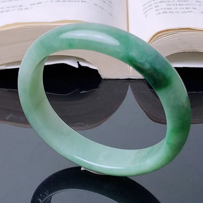 

zheru jewelry natural Burmese jadeite 54mm-64mm light green bracelet elegant princess jewelry best gift