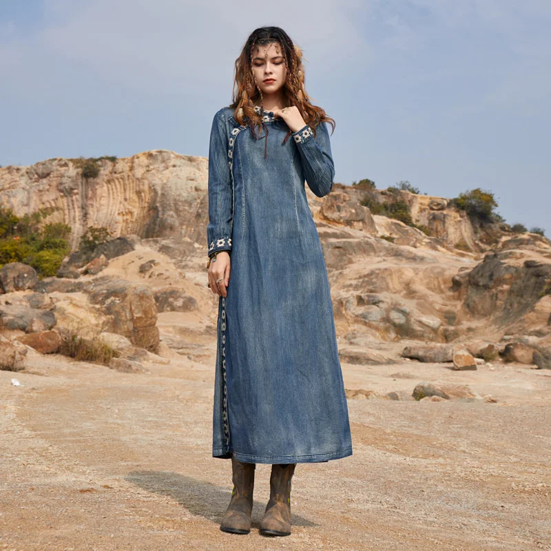 

SeeBeautiful Button Cheongsam Style Loose A-line Denim Dress Embroidery O-neck Long Sleeve Women Autumn 2022 New Fashion Q411