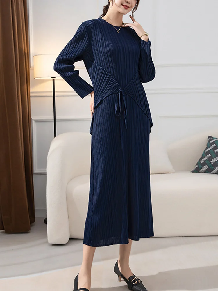 

Платье женское свободное Плиссированное с круглым вырезом и длинными рукавами