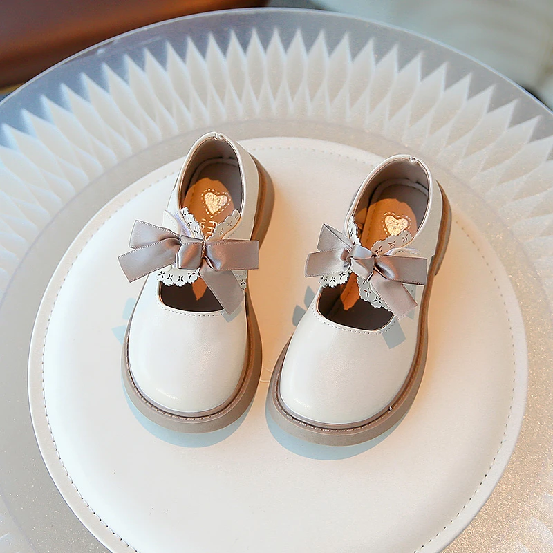 Туфли Для девочек детские кожаные Черная мягкая подошва универсальные принцессы