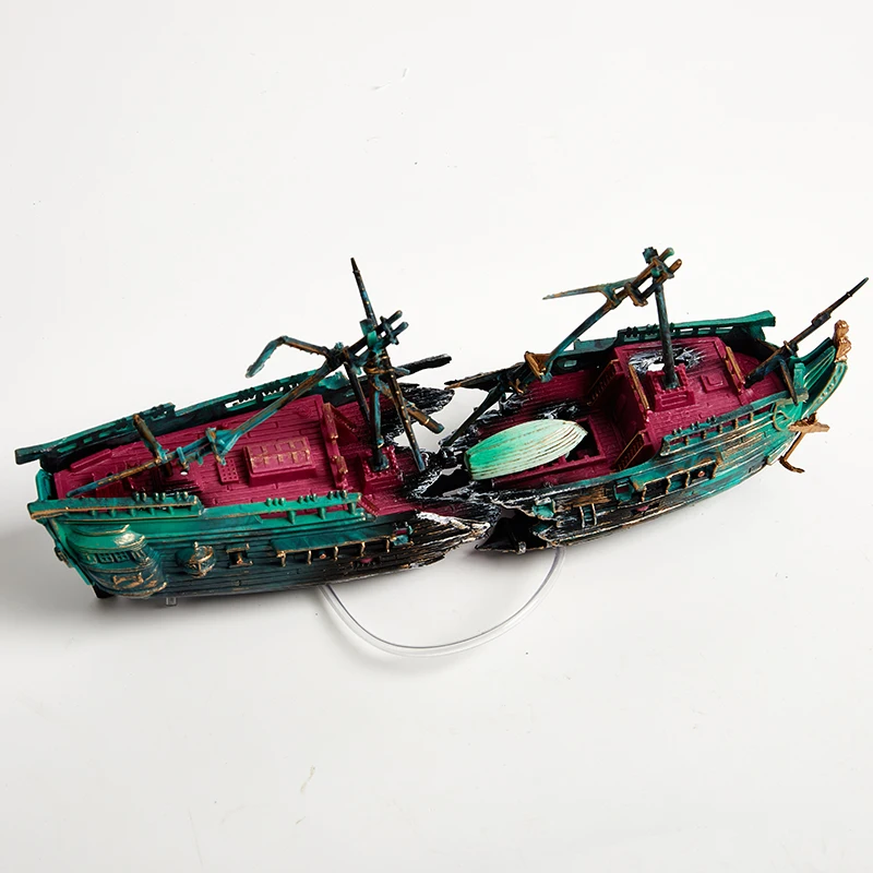 

2021 Hot Aquarium Fish Tank Landscape Pirate Ship Wreck Ship Decor Resin Boat Ornament Aquarium Accessories Decoration