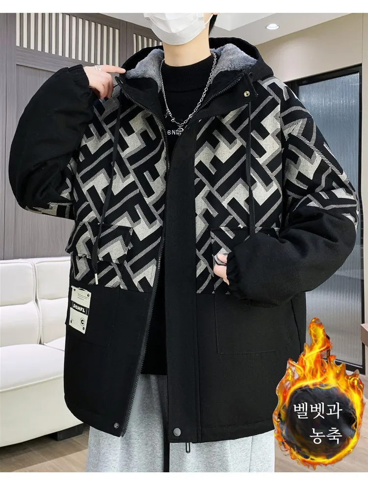 Утолщенная верхняя одежда для учащихся младших классов средней школы на