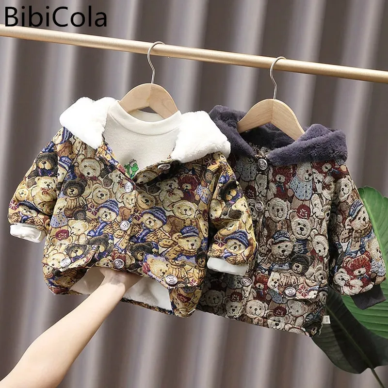 

Осенне-зимнее пальто для малышей; Одежда для девочек; Куртка для мальчиков с милым мультяшным принтом; Утепленная верхняя одежда с капюшоном из плюша; Верхняя одежда для детей