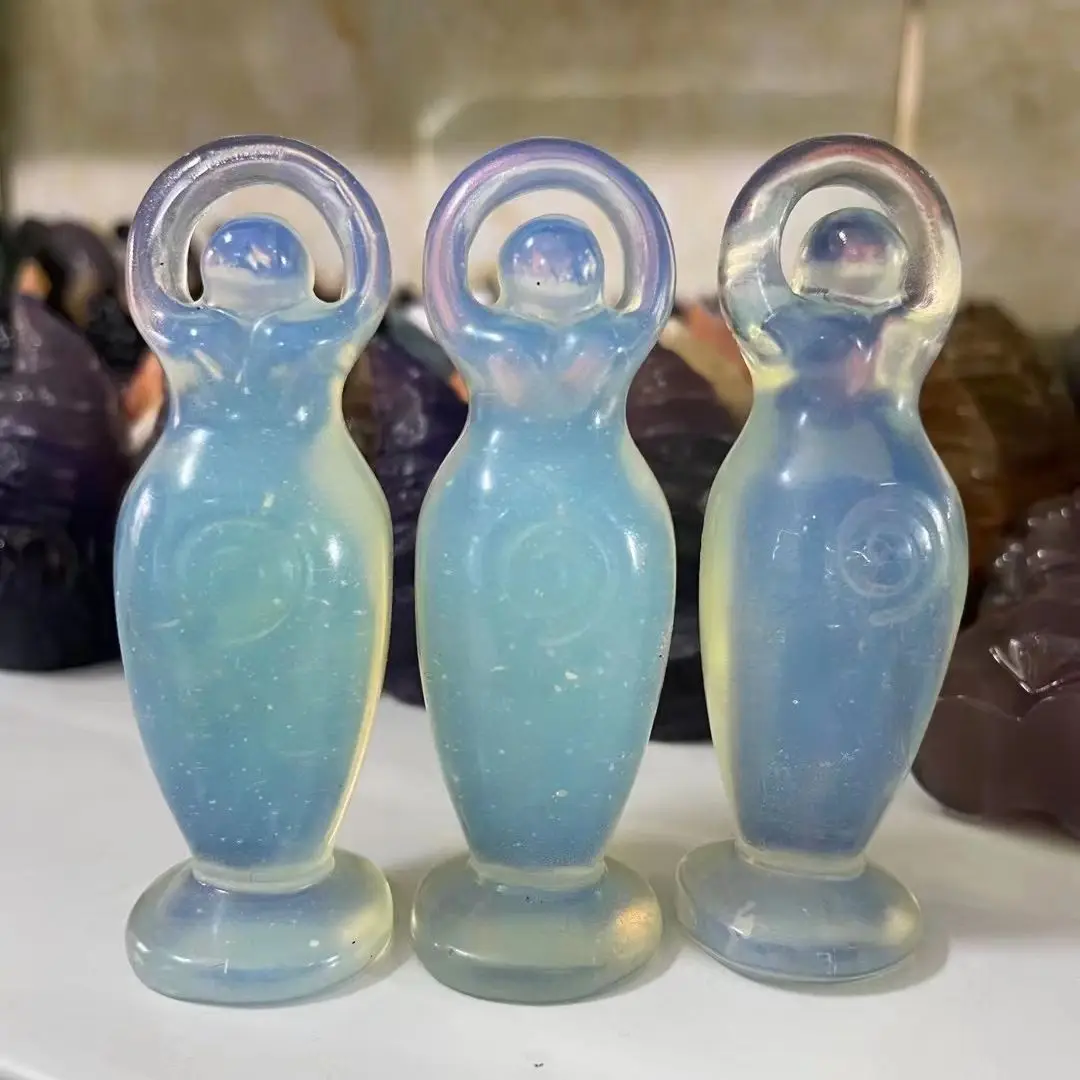 

Статуя богини из кристаллов, 8 см