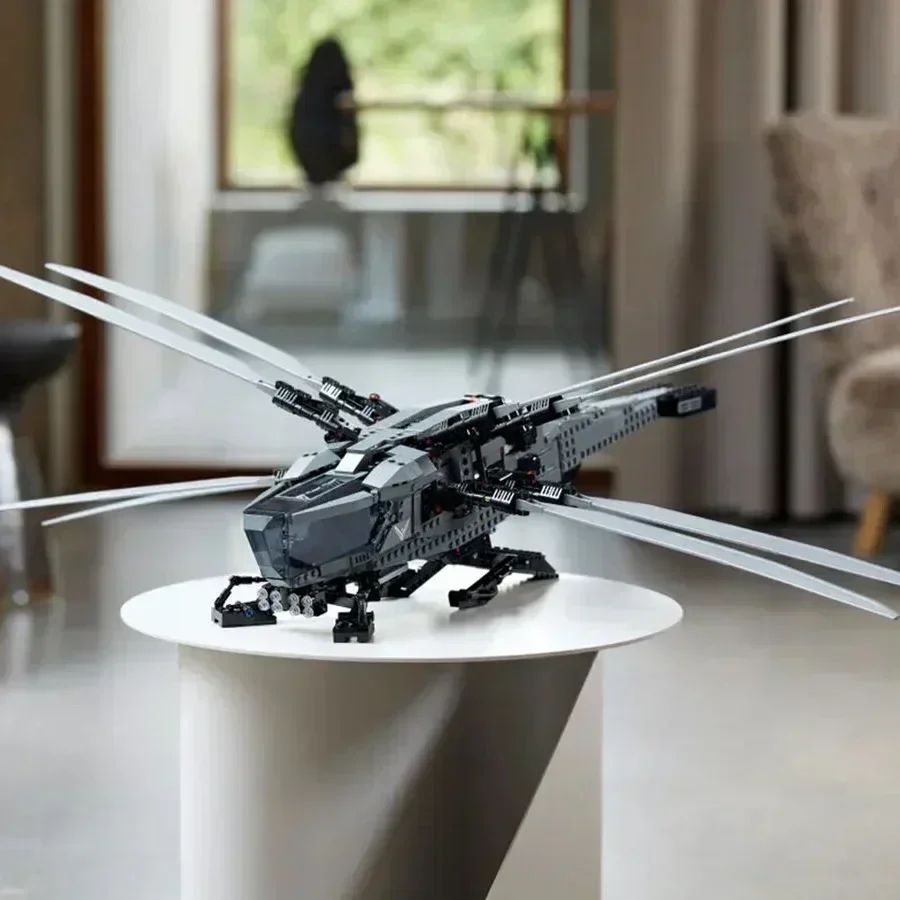 В НАЛИЧИИ Серия фильмов 10327 Royal Ornithopter Building Project Набор блоков Модель истребителя