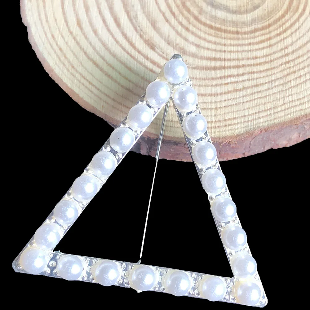 Женская Брошь в виде треугольника с жемчугом | Украшения и аксессуары