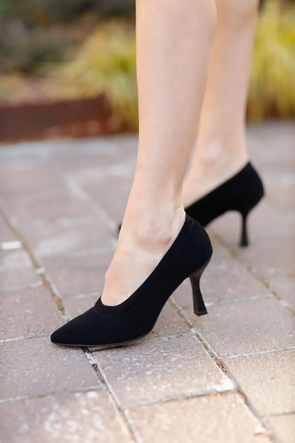 

Женское вечернее платье, стильная модная обувь, черные вечерние туфли