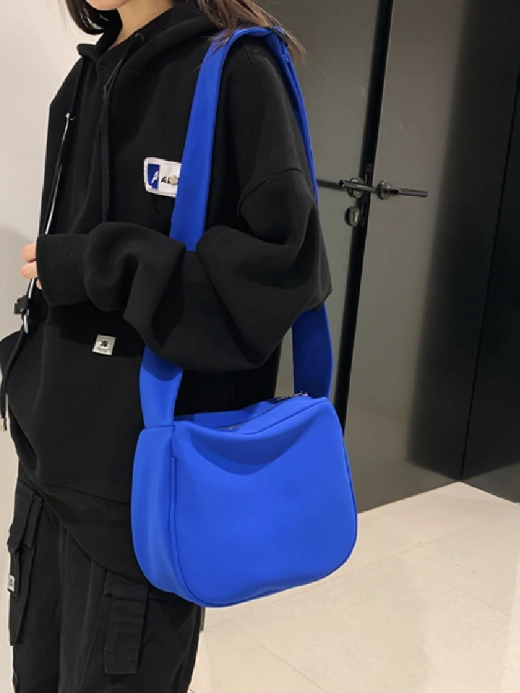Female Ins Niche 2022 New Nylon Tooling Bag Solid Color Squa