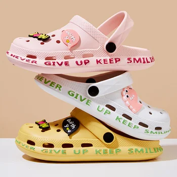 Women's anti odor eva Slippers Sandals dual-use breathable bathroom slippers outside wear fashion non-slip couple Croc sandals 1