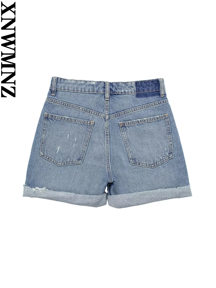 XNWMNZ Women's Fashion 2023 Bermuda Denim Shorts Women Vintage High Waist Zipper Seamless Hem Casual Female Shorts