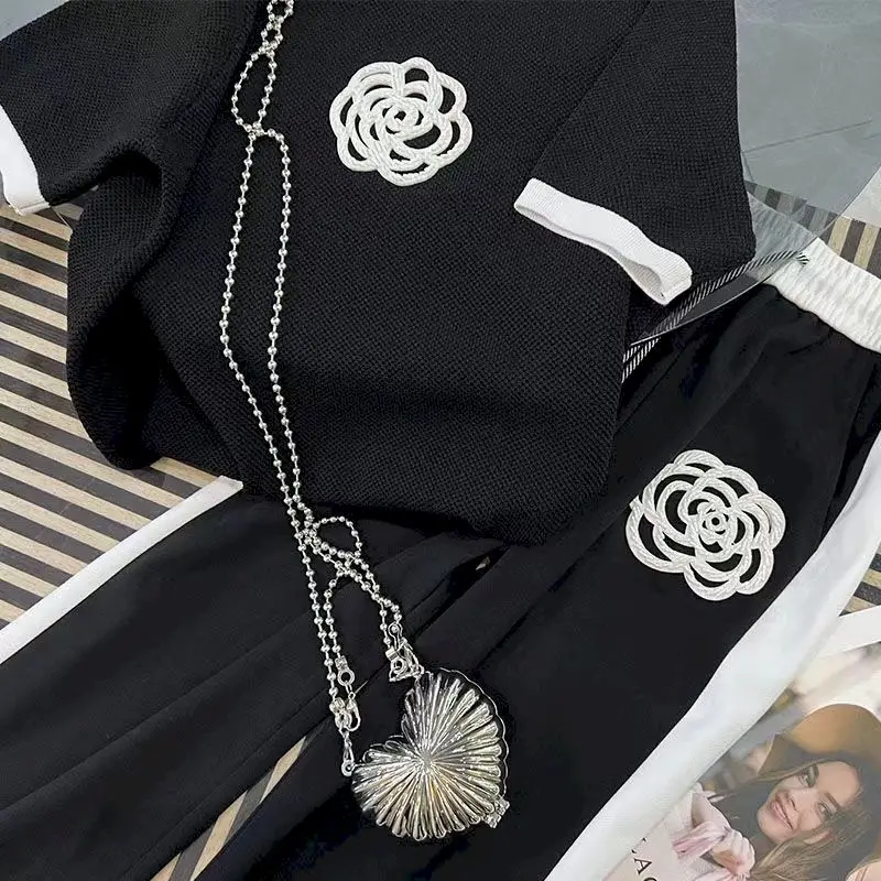 Женский комплект из двух предметов