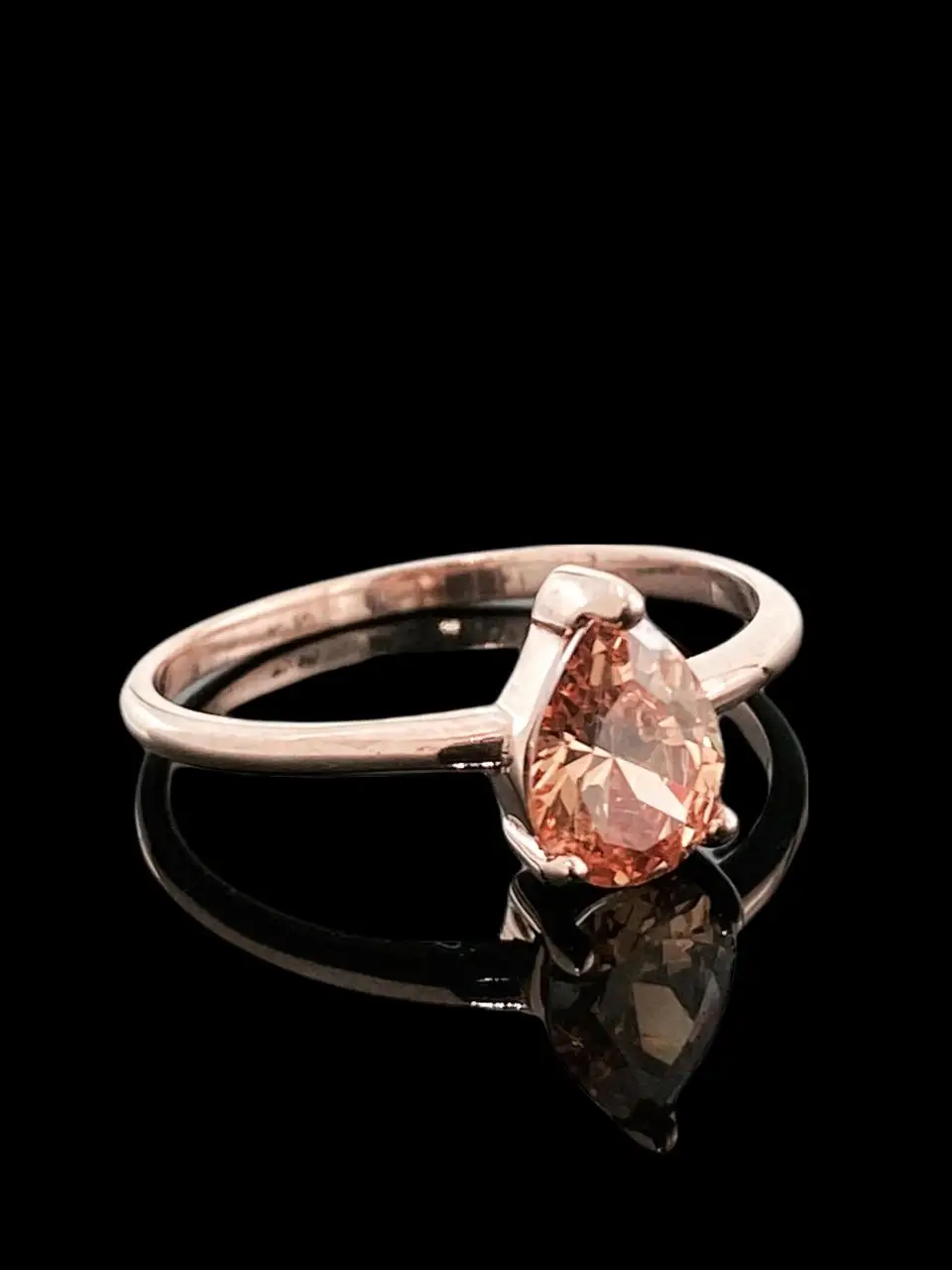 

Кольцо из серебра 925 пробы с цитрином Minik Drop