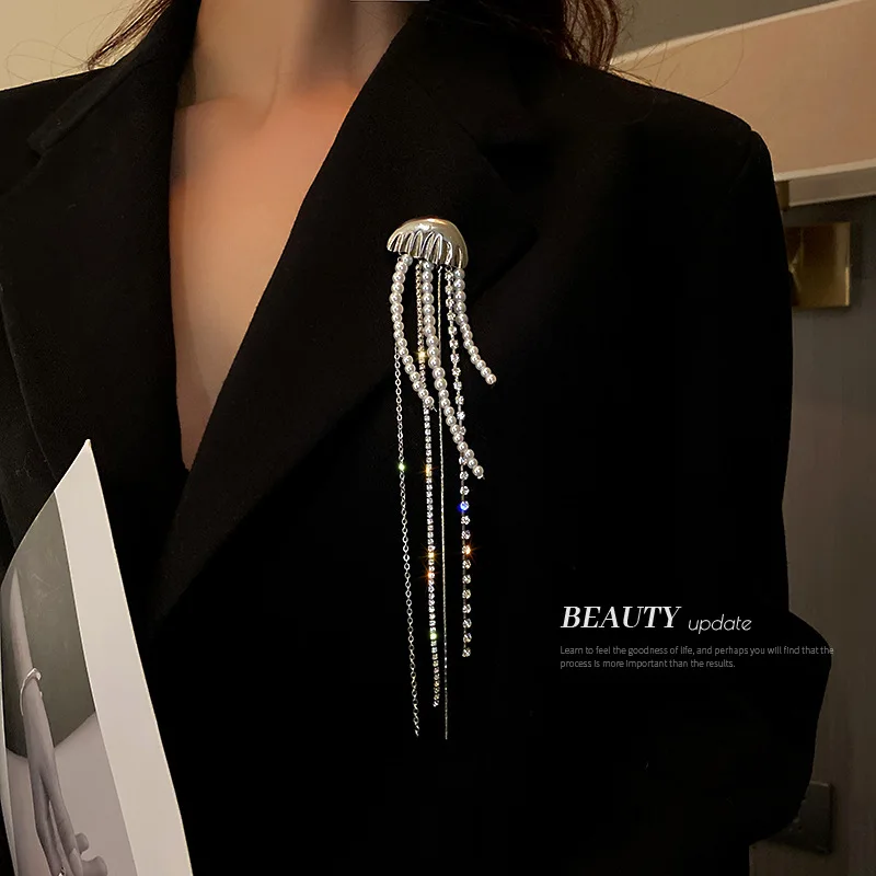 

Rhinestone Jellyfish Tassel Brooches For Women Imitation Pearls Pin Long Fashion Brooch With Bling Clothing Corsage Accessories