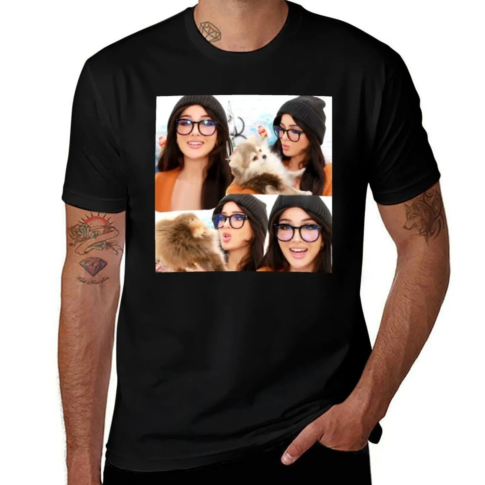 Фото Футболка Sssniperwolf Cozy Collage, легкая спортивная футболка с коротким рукавом. №1
