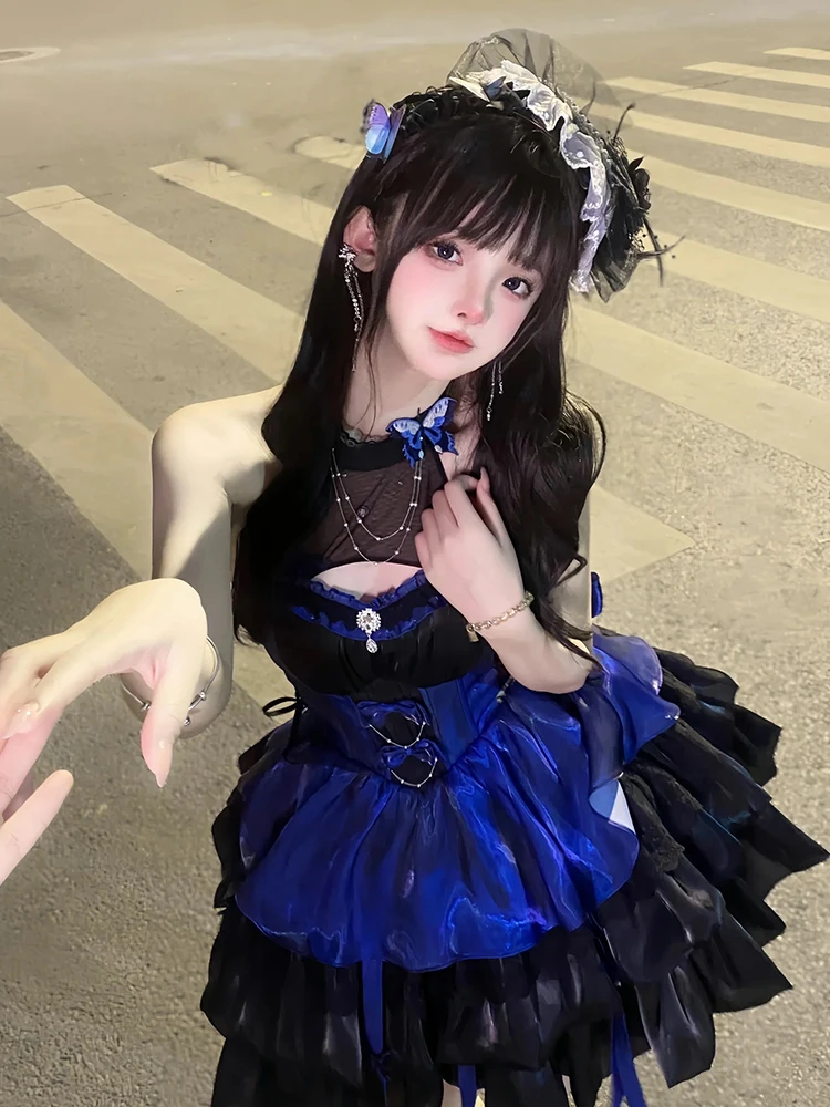 Черно-синяя короткая юбка с лямкой на шее в стиле Лолиты