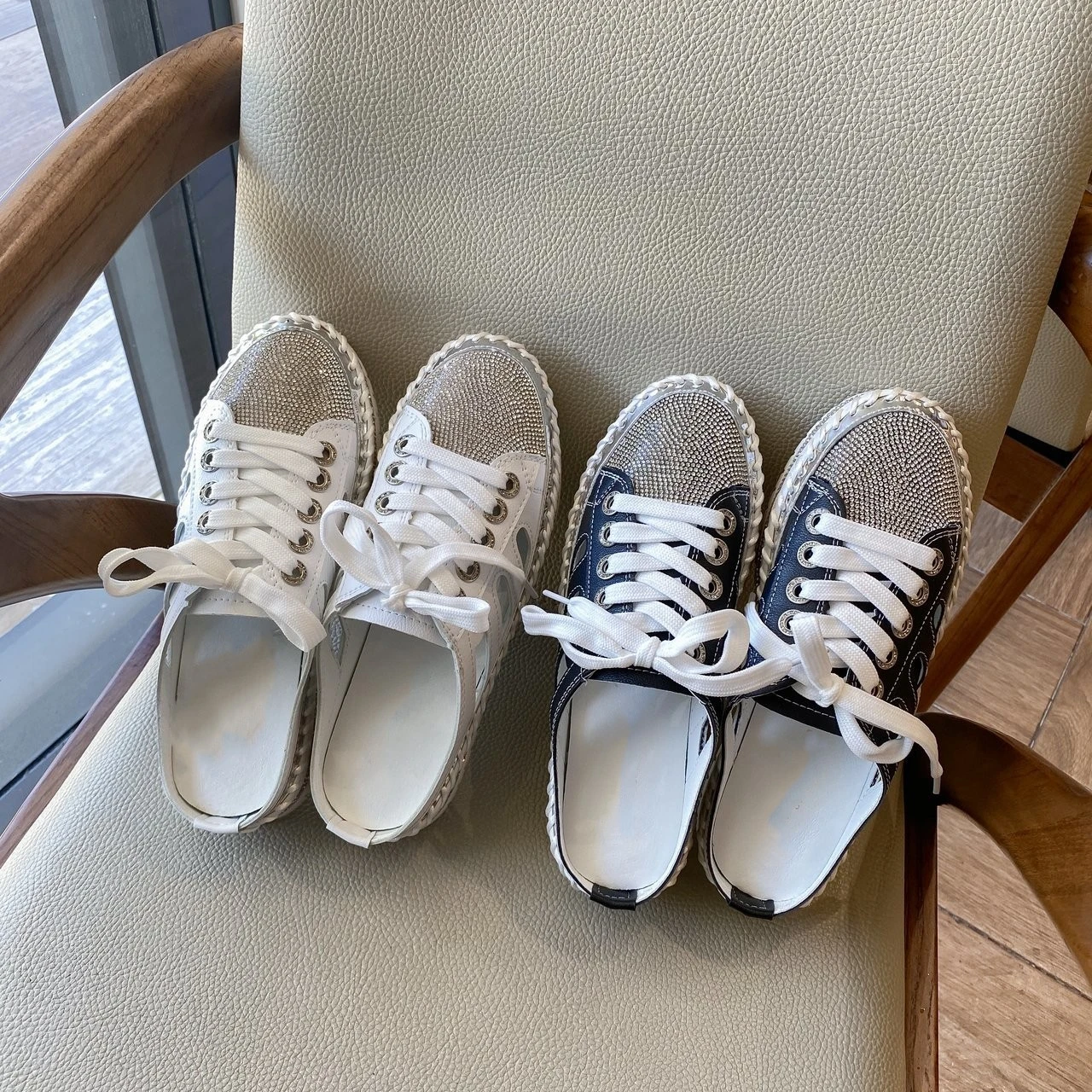 2023 New Fashion Flat Platform Half Slippers Women Summer Couple Bling Mules Crystals Lace-up Shoes Slides Plus Size 41 42 43