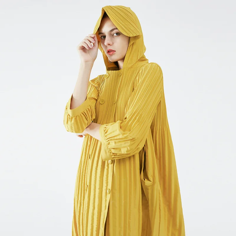 

Женская плиссированная ветровка Issey Miyake, длинный двубортный свободный тренчкот с капюшоном, в Корейском стиле, Осень-зима 2022