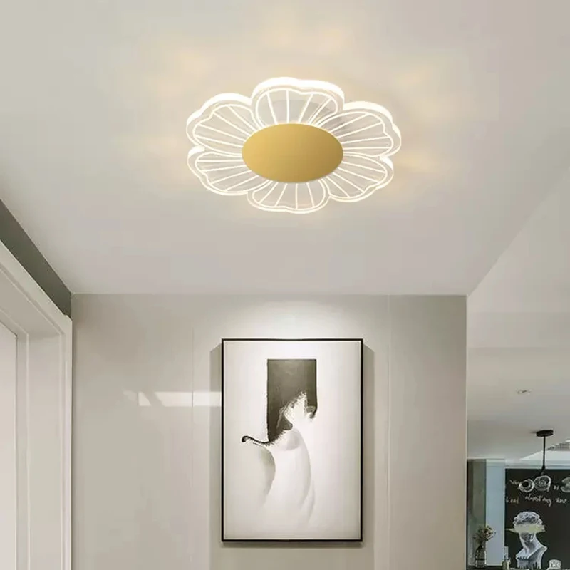 

Jjc Three-tone Light Style Modern Led Ceiling Light Bedroom Petal Ceiling Light Living Room Corridor Balcony Ceiling Light