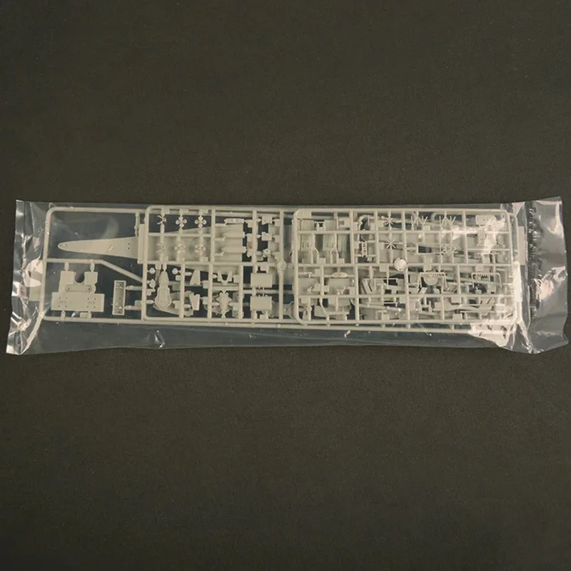 Модель Trumpeter 05701 в сборе модель 1/700 BB-61 американская лампа броненосца 1984 для