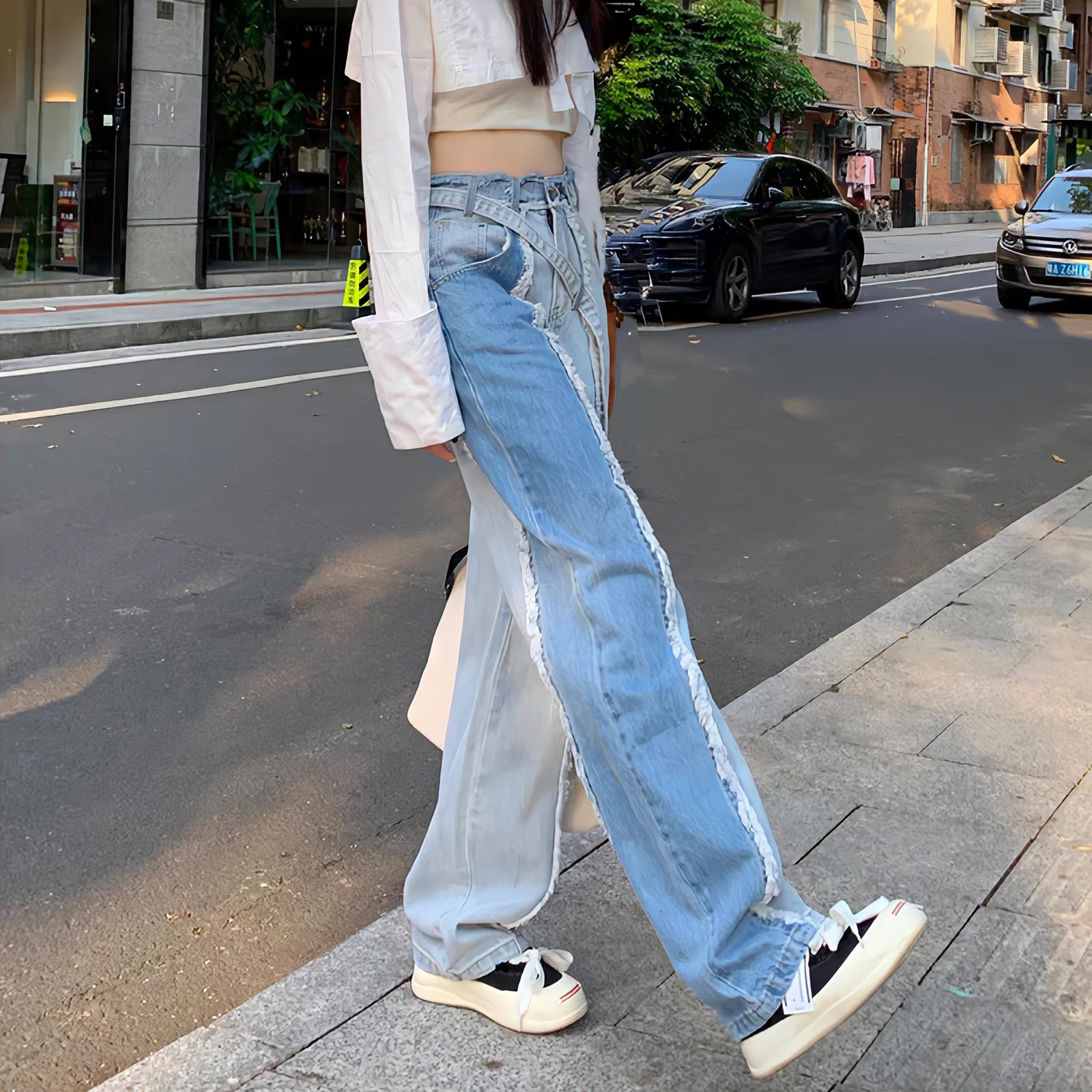 Рисунок 3 - Женские джинсы 90-х годов в стиле ретро