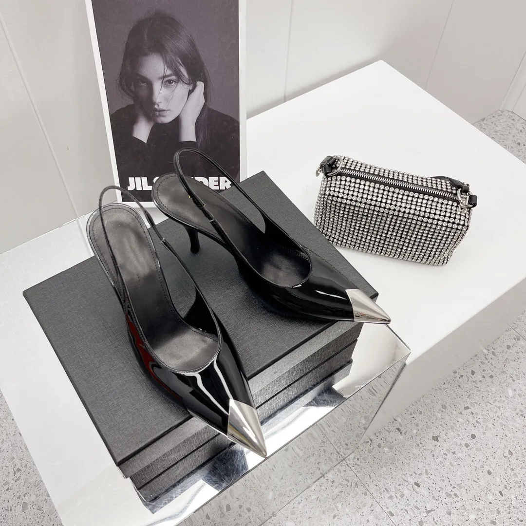 Women's High Heel Sandals 2023 Spring and Autumn New Metal Fashion Banquet Pointed Thin Heel Sexy Muller Shoes