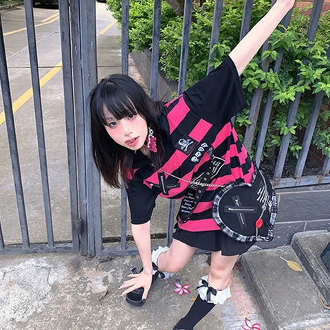 Emo Acubi T Shirt Summer Goth Striped Graphic Tee Y2k 2000s Egirl Grunge Gyaru Black Devil Ears Hoodie Women Gothic Alt Clothes