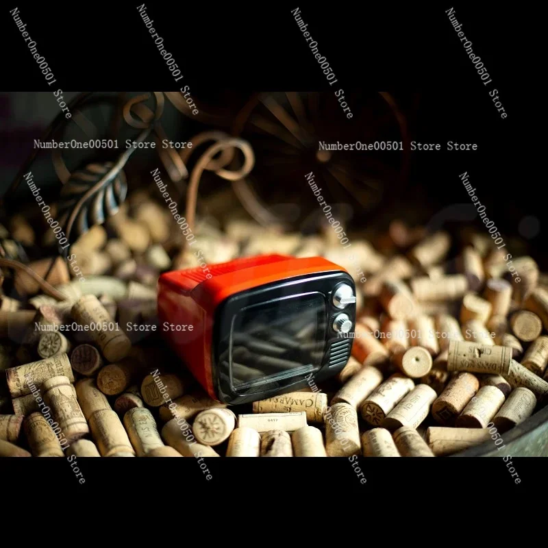 Ретро 3 5-дюймовый IPS-экран Smart Mini TV с дистанционным управлением Wi-Fi Интернет игры и