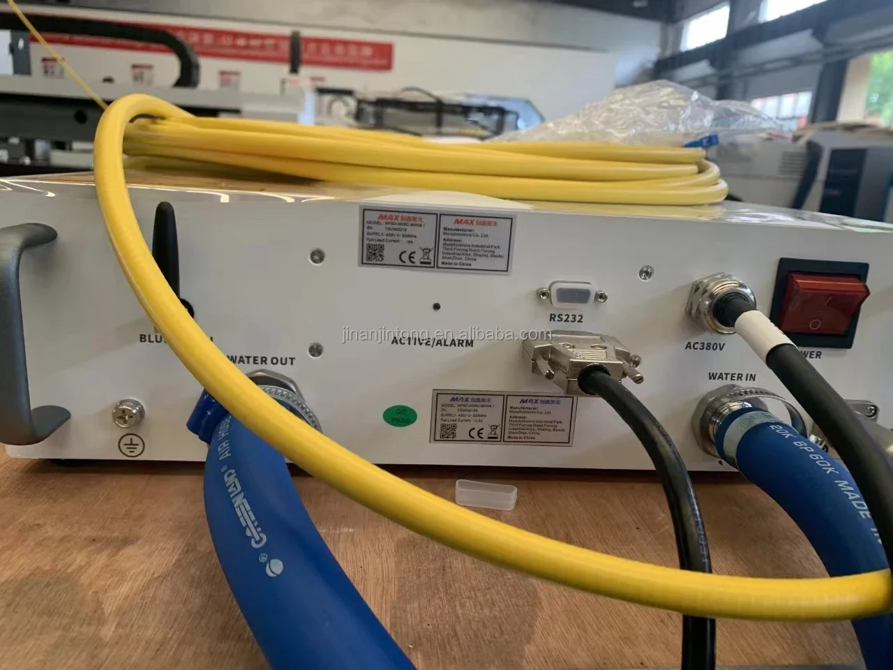 3000 Вт MAX волоконный лазерный источник для режущего генератора CW одиночный модуль