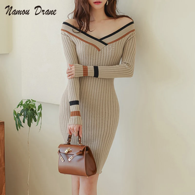 

Женское трикотажное платье-свитер с длинным рукавом и V-образным вырезом