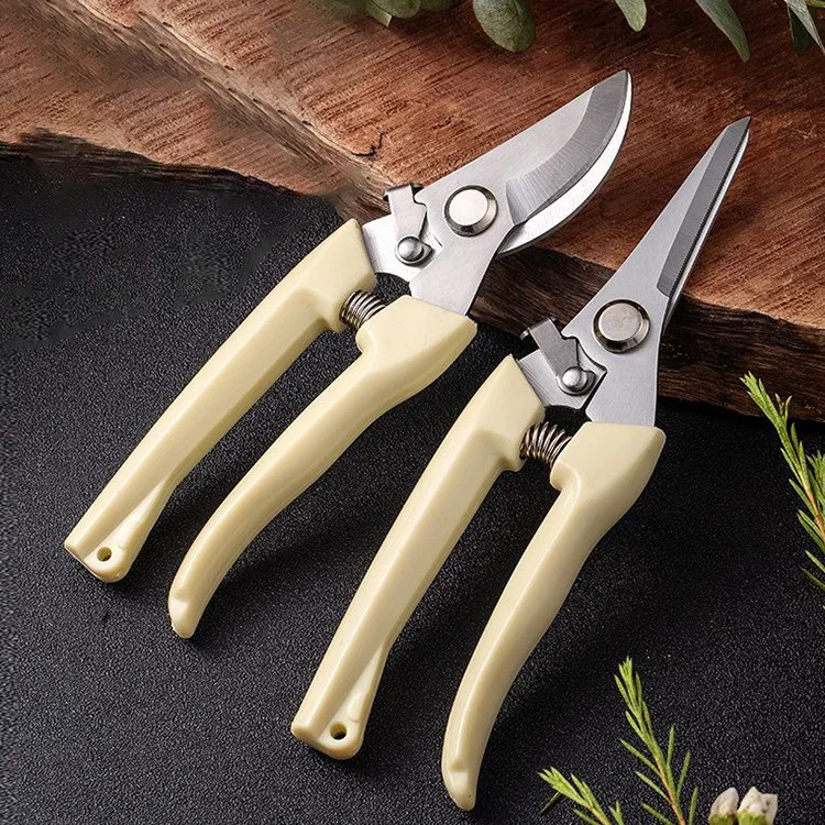 조경가위 가격대 1,300원 ~ 137,600원 추천 BEST 7 4 4 2-product-image