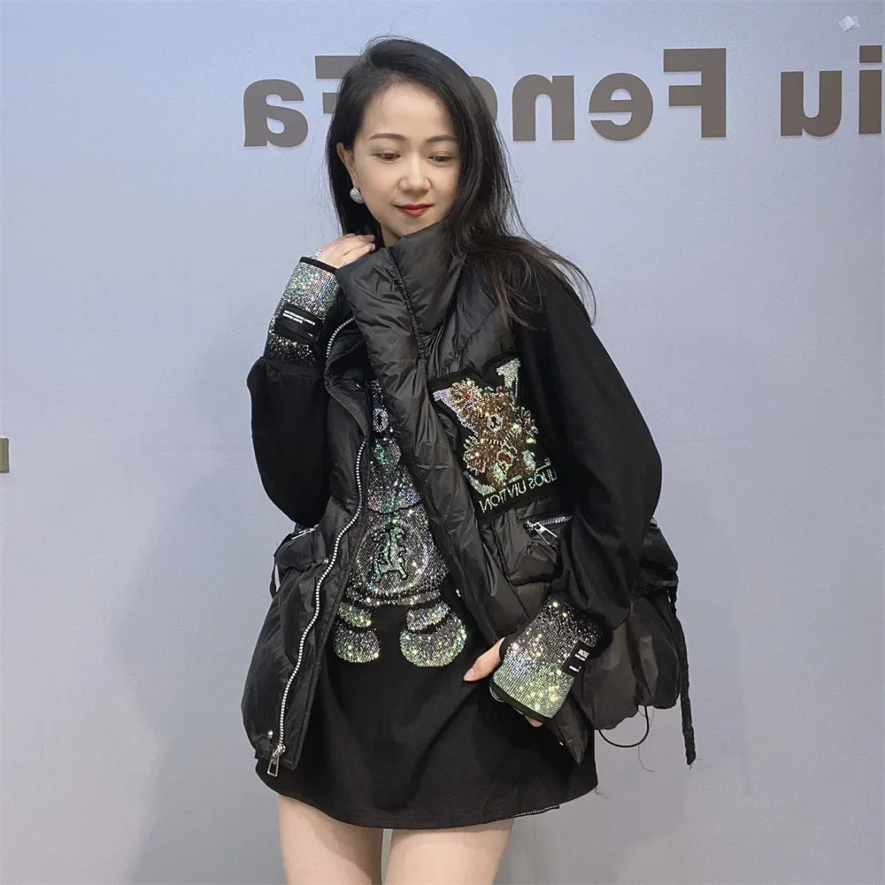 Женский черный пуховик без рукавов на осень-зиму теплый жилет сзади с