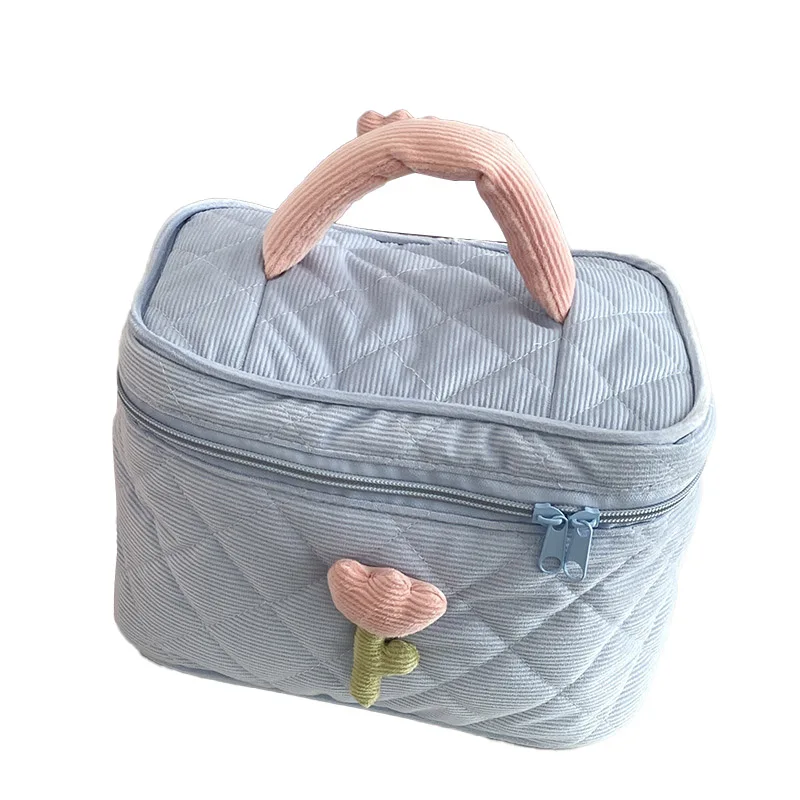 

Сумка женская, с рисунком из мультфильма, вместительная