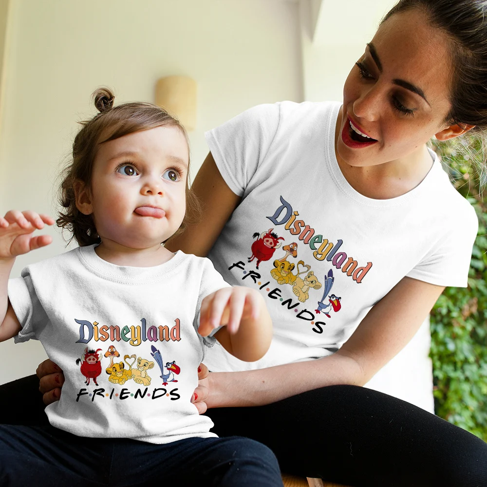 

Disney Lion King Family Clothes Simba and Nala Printed Mother and Kids T-shirt Disneyland Fashion Parent-child Matching Outfit