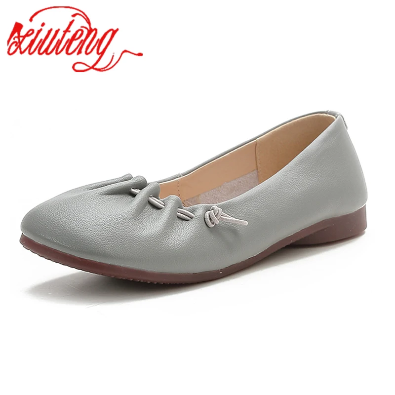 

Xiuteng Spring new shallow mouth single ladies leather shoes casual mother shoes middle-aged and elderly women's Flats soft sole