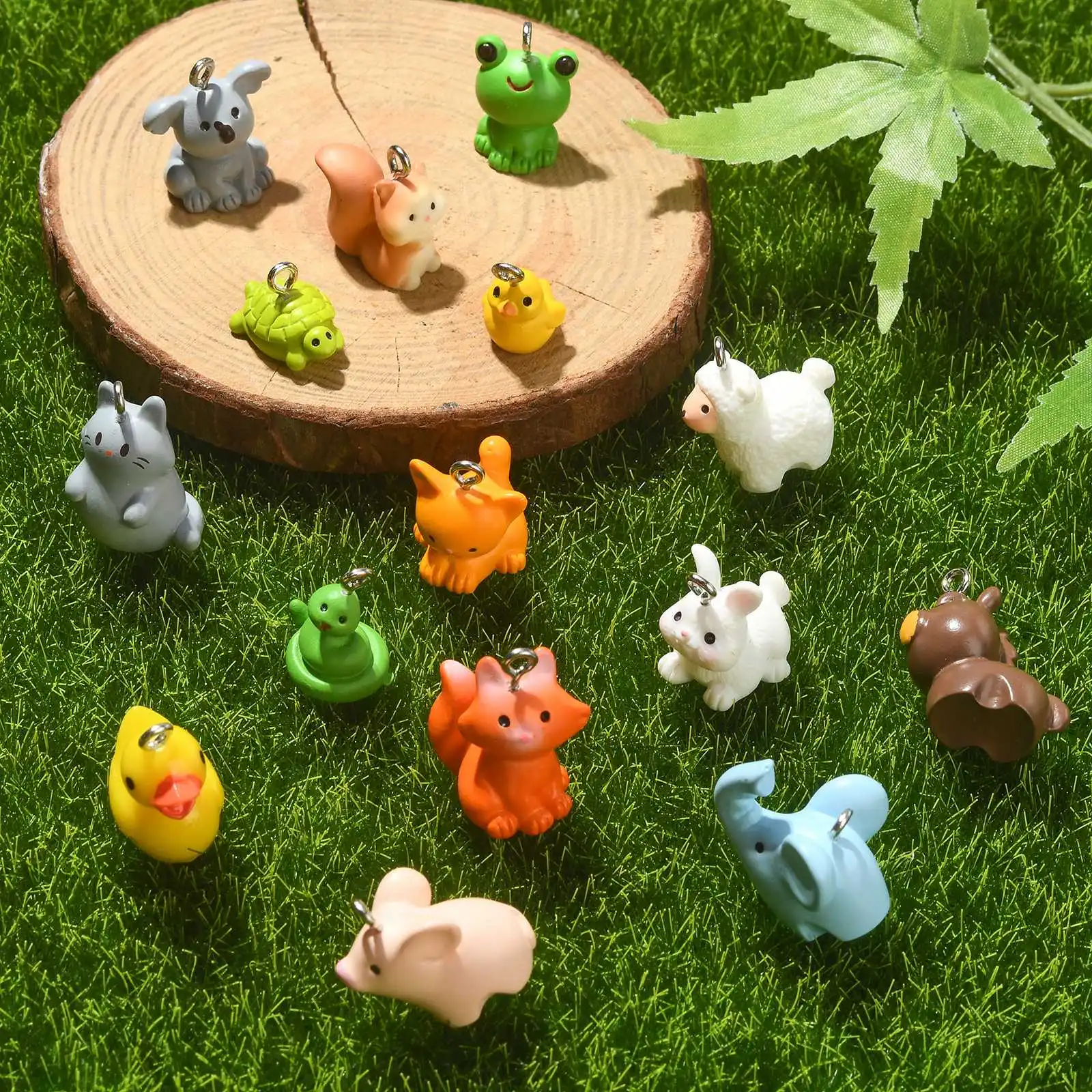 Pandahall 30 шт. смешанные стили непрозрачная Смола 3D Животные шармы Милая ферма