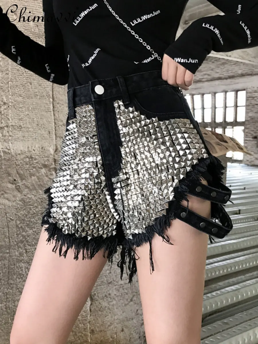 

Fashion Rivet Denim Shorts Women 2023 Summer High Waist Loose Slim Short Pants Streetwear A- Line Frayed Personality Hot Pants