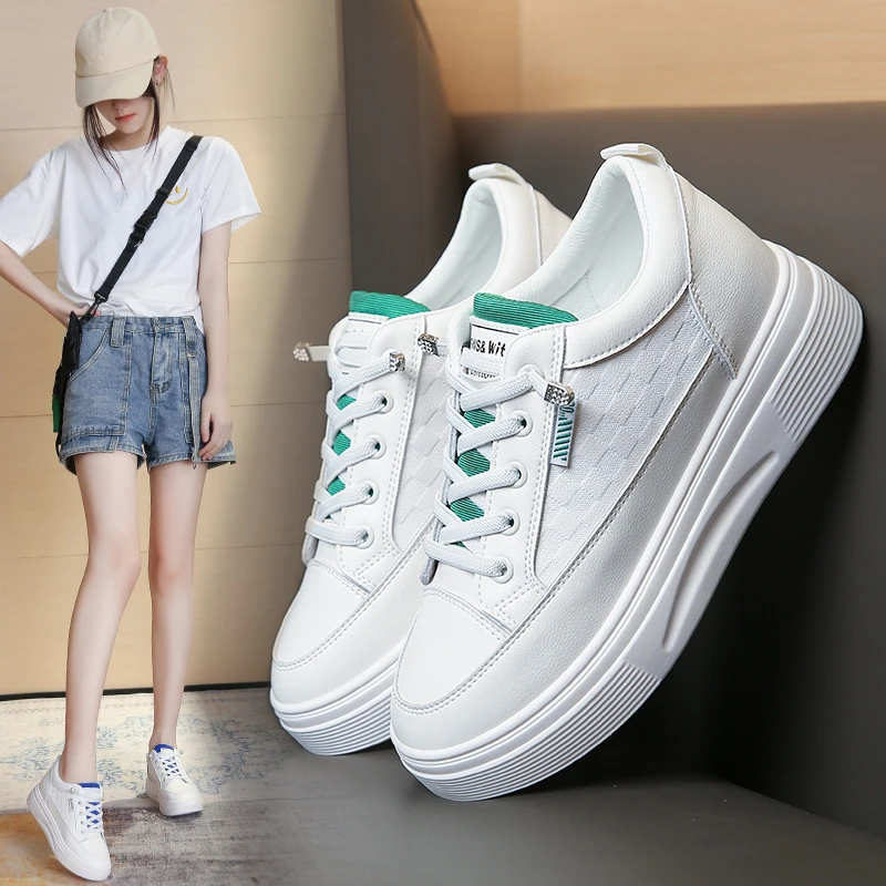 

Новинка осени 2022, стильные маленькие белые туфли с внутренним подъемом, модные кожаные однотонные туфли, повседневные кроссовки, женская об...