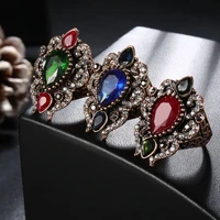 2020 new fashionable exquisite black crystal rings for women upscale rhinestones resins exquisite female jewelry wholesale