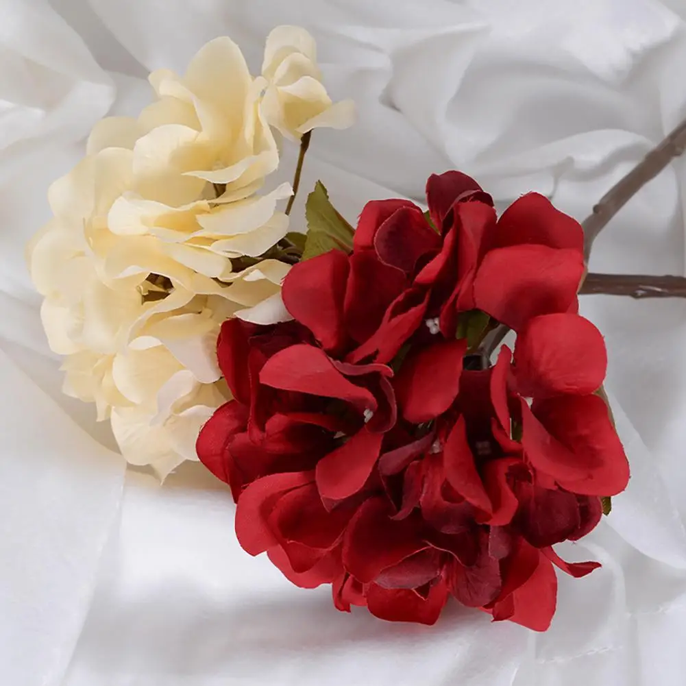 

Easy to Maintain No Withering Floral Arrangement Simulation Flower Office Decor