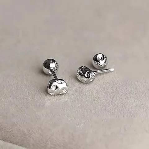 Серебряные серьги-гвоздики 925