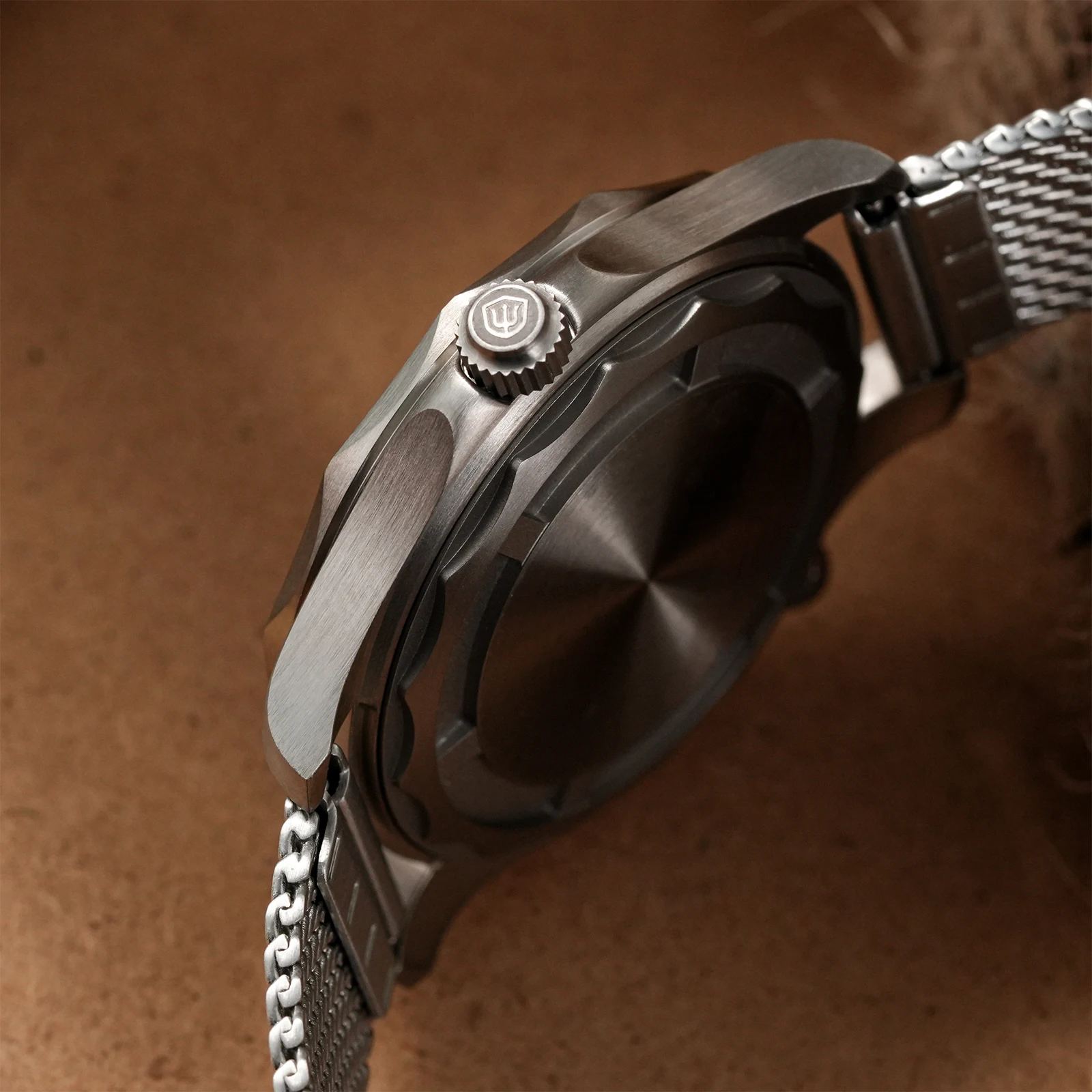 Часы Watchdives, 42 мм, титановые часы для дайвинга NTTD VH31, кварцевый механизм с секундным циферблатом, водонепроницаемость 200 м, суперсветящиеся мужские часы (art.: 3920d831bb154) - 3920d831bb154