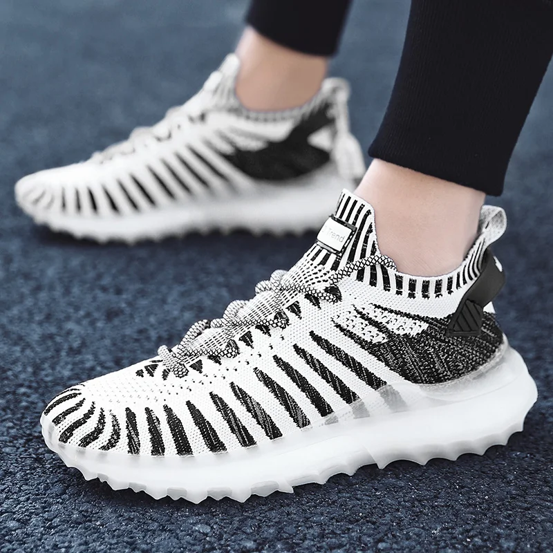 New Fashion Mens Stripe Sneakers High Quality Breathable Men Reflective Running Shoes