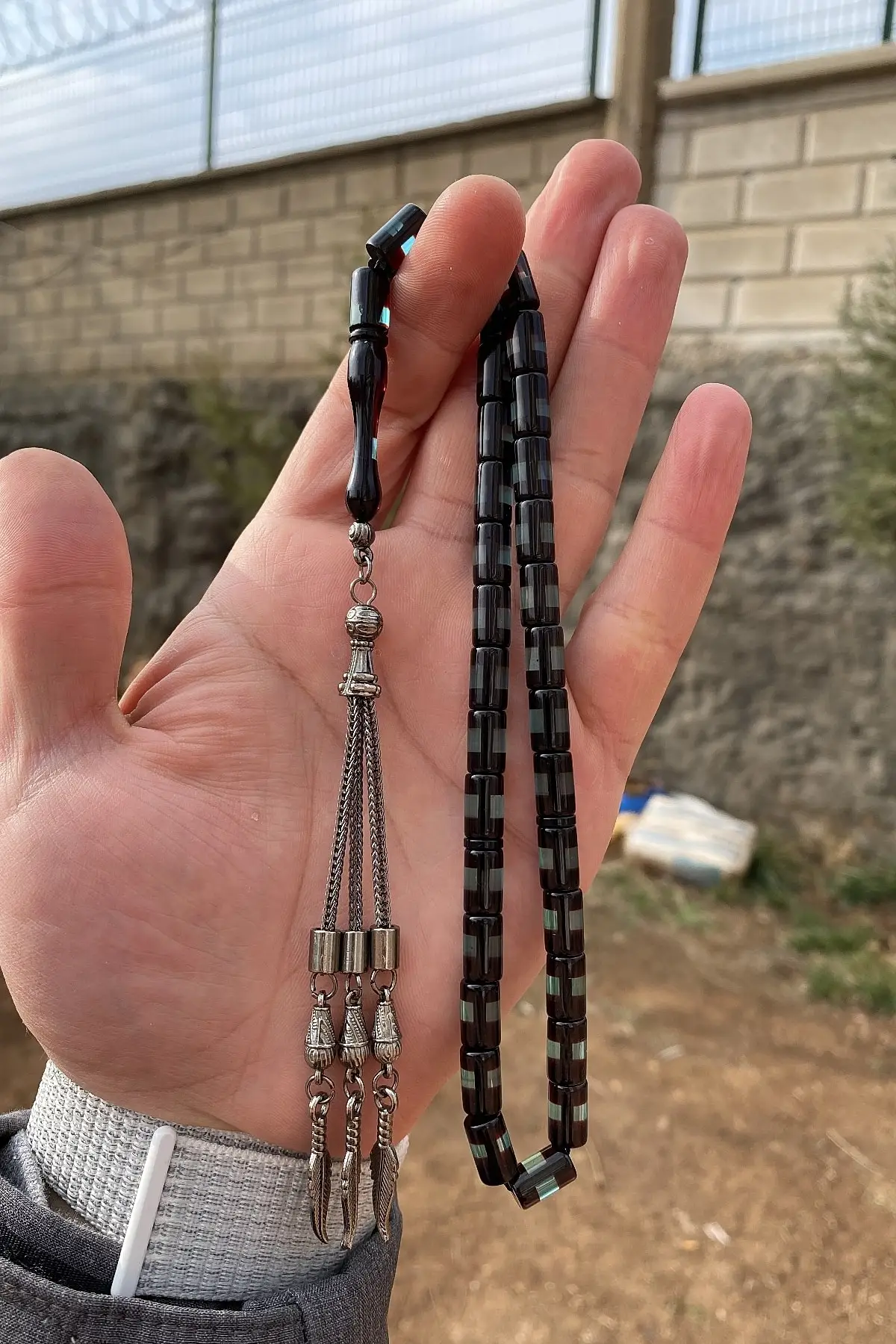 

Новый модный мужской черный оксид Серебряный лист кисточка вырез Бейрут капля четки Пандора бусины Верньер модный качественный персонализ...