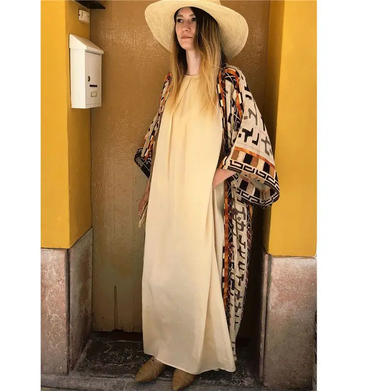 Рисунок 3 - Женское кимоно, элегантное