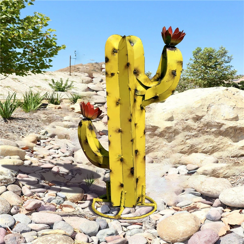 

Yellow Saguaro Cactus Ornaments Outside Decoration Yarn Lawn Garden Art Metal Cactus Plant Sculpture Balcony Living Room Decor